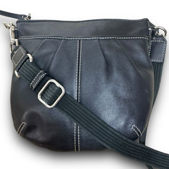 Vintage Y2K Coach Black Leather Crossbody Bag w/ Adjustable Strap - Picture 6 of 10
